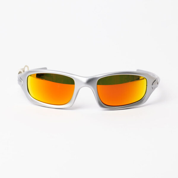 OAKLEY
