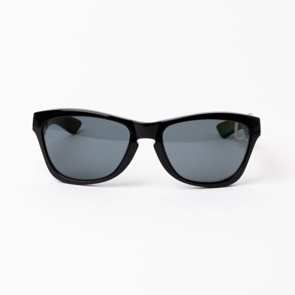 OAKLEY